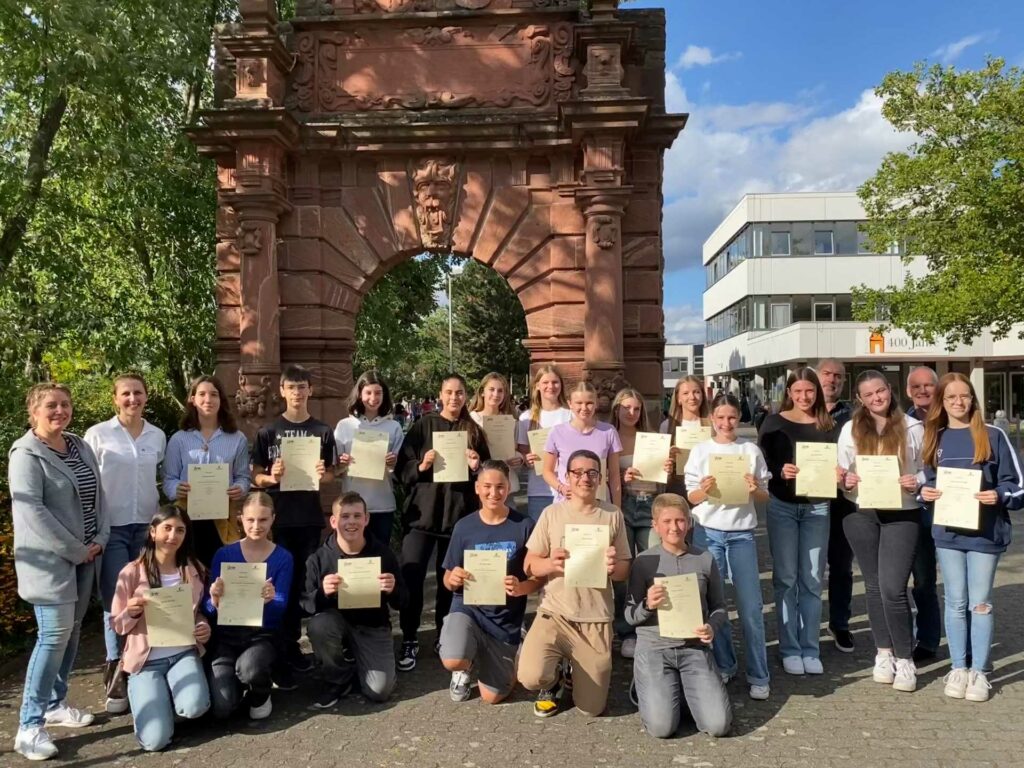 Spiel Und Willkommensfest An Der Hohen Landesschule Hohe